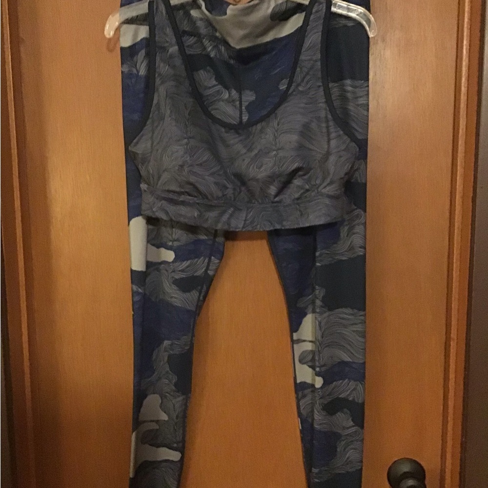 JoyLab Blue and Gray Camouflage Activewear Set